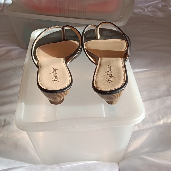 Angel steps wedge thongs - Picture 4 of 6